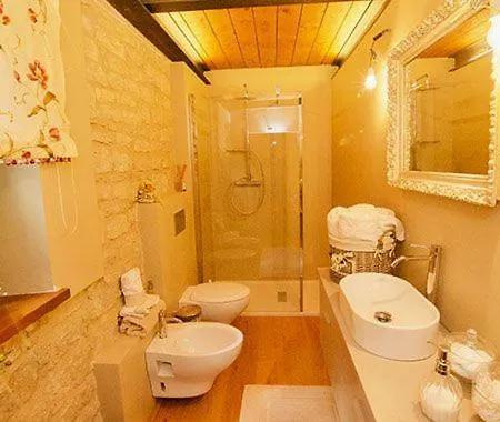 La Badia לינה וארוחת בוקר 4*